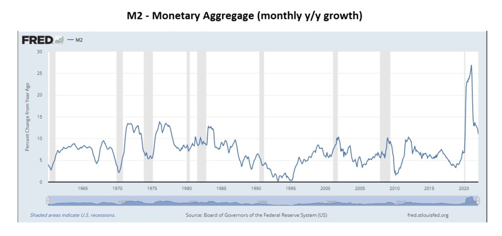 This image has an empty alt attribute; its file name is m2.jpg